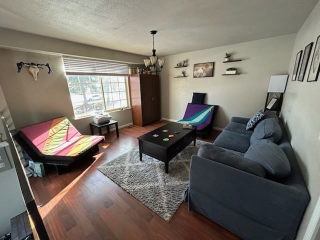 3765 Woodglen Boulevard - Photo 5 of 5