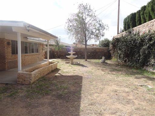 10233 Aggie Cir - Photo 2 of 25