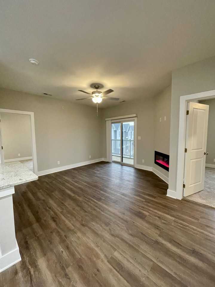 253 English Commons Drive - Photo 6 of 50