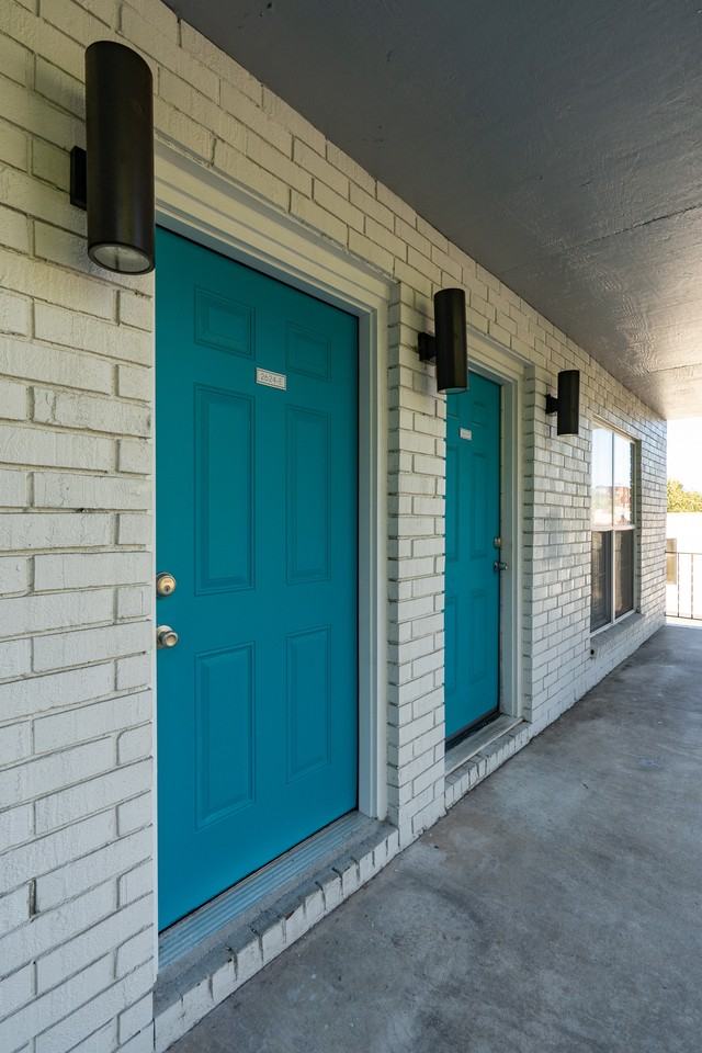 Murals - Photo 4 of 29