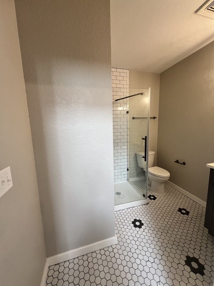 519.5 Main Street - Photo 6 of 50