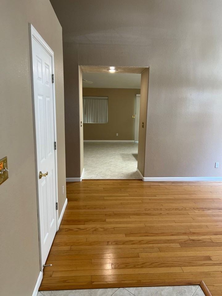 1862 Boalt Dr - Photo 3 of 21