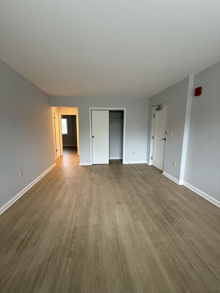 E Street Cooperative - Photo 2 of 12