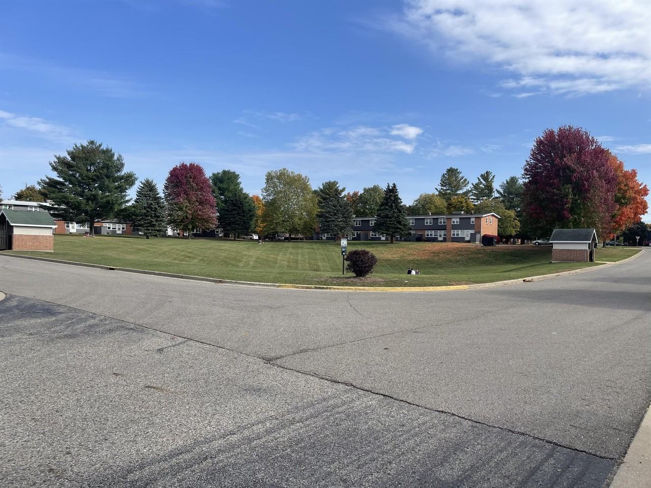 Wyndtree Townhomes - Photo 6 of 18