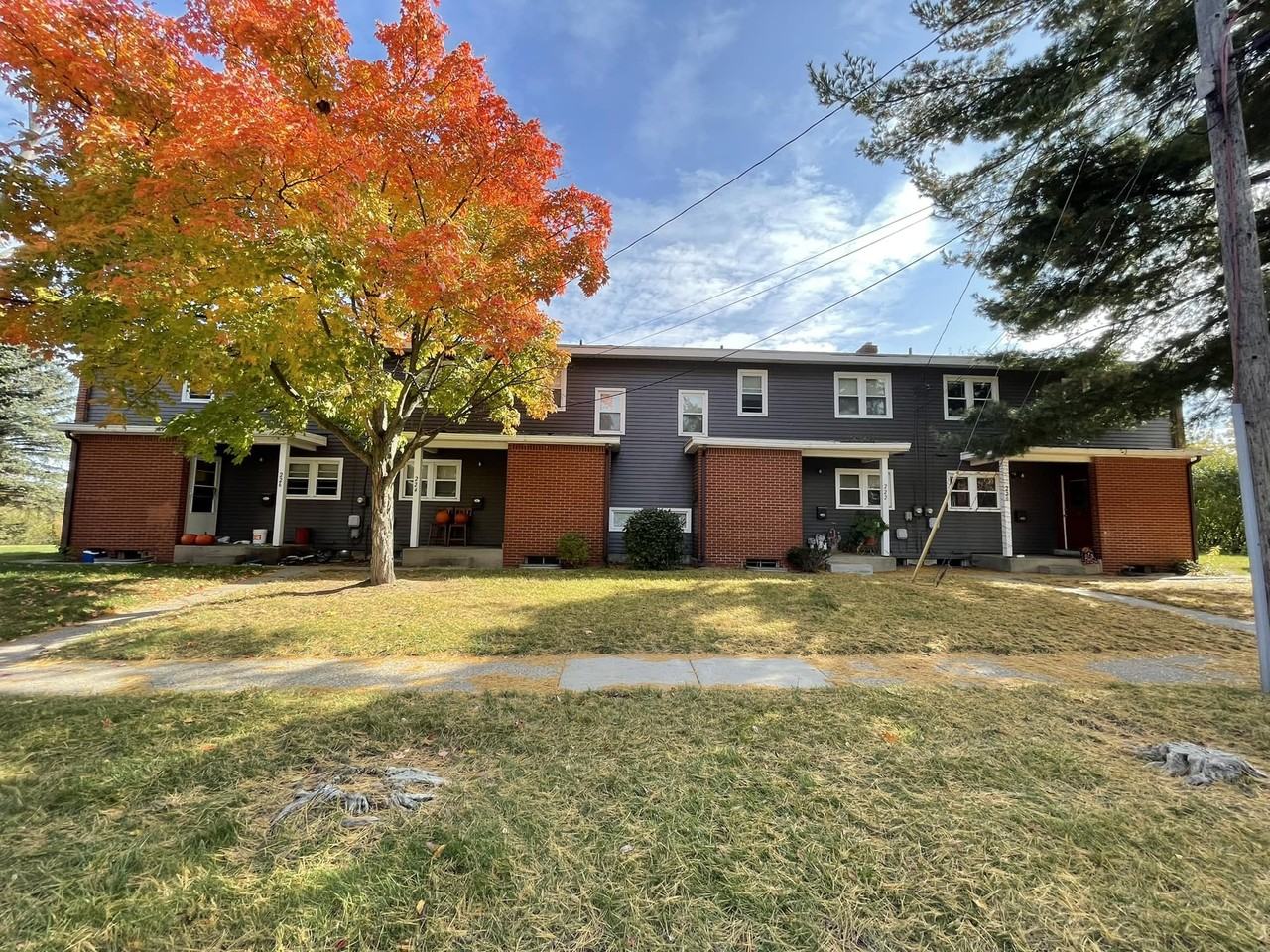 Wyndtree Townhomes - Photo 2 of 6