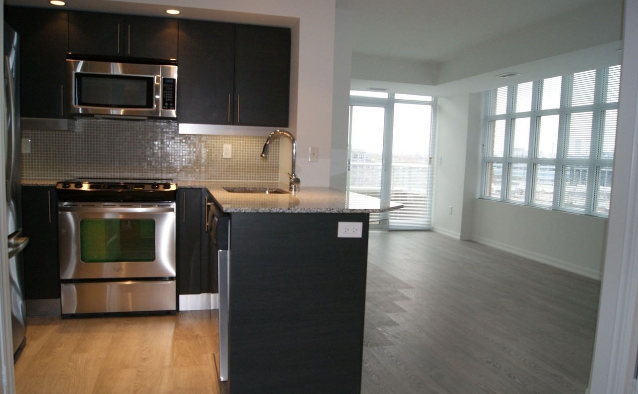 65 East Liberty Street #1015 - Photo 3 of 6