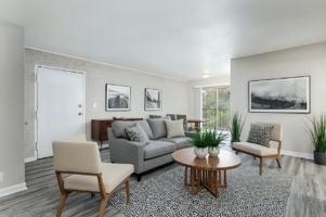 featured image of 1827 Mccormick St