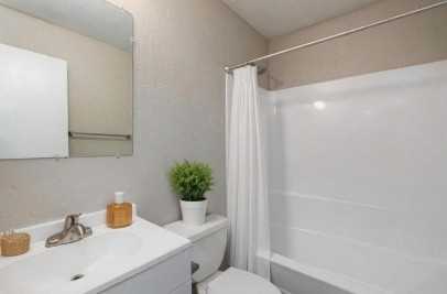 1827 McCormick Street - Photo 5 of 16