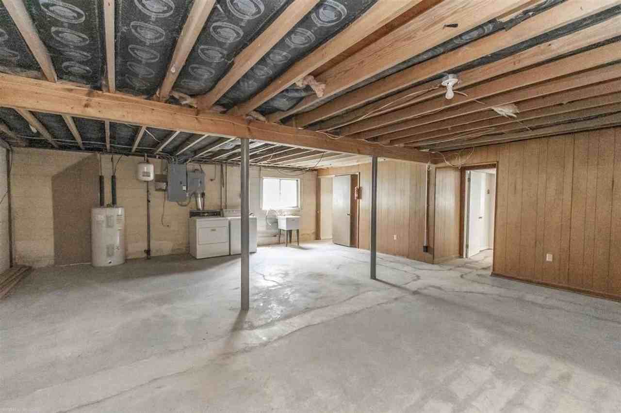 601 Broce Dr - Photo 4 of 31