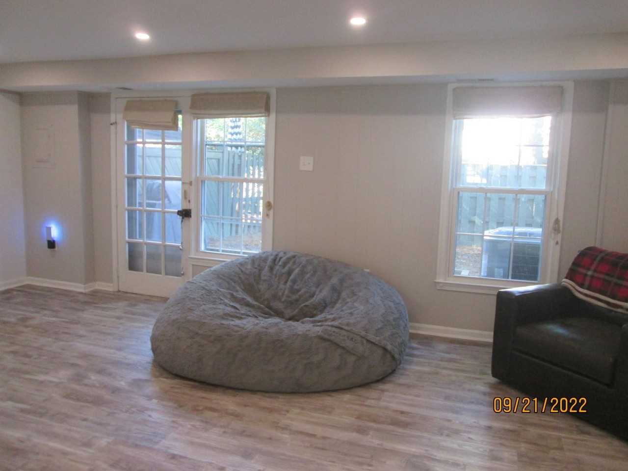 4518 Squiredale Sq - Photo 3 of 9