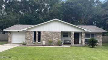 featured image of 9205 Warbler Ave