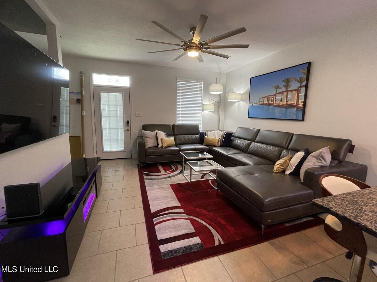 1276 Century Oaks Dr - Photo 2 of 25