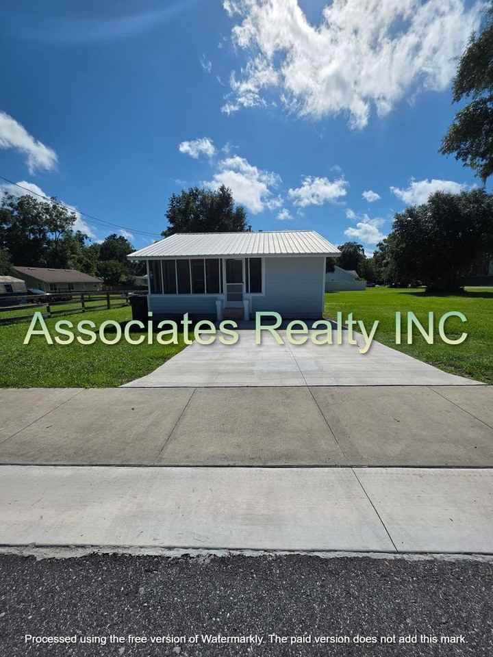 145 Sw 257th St - Photo 2 of 18