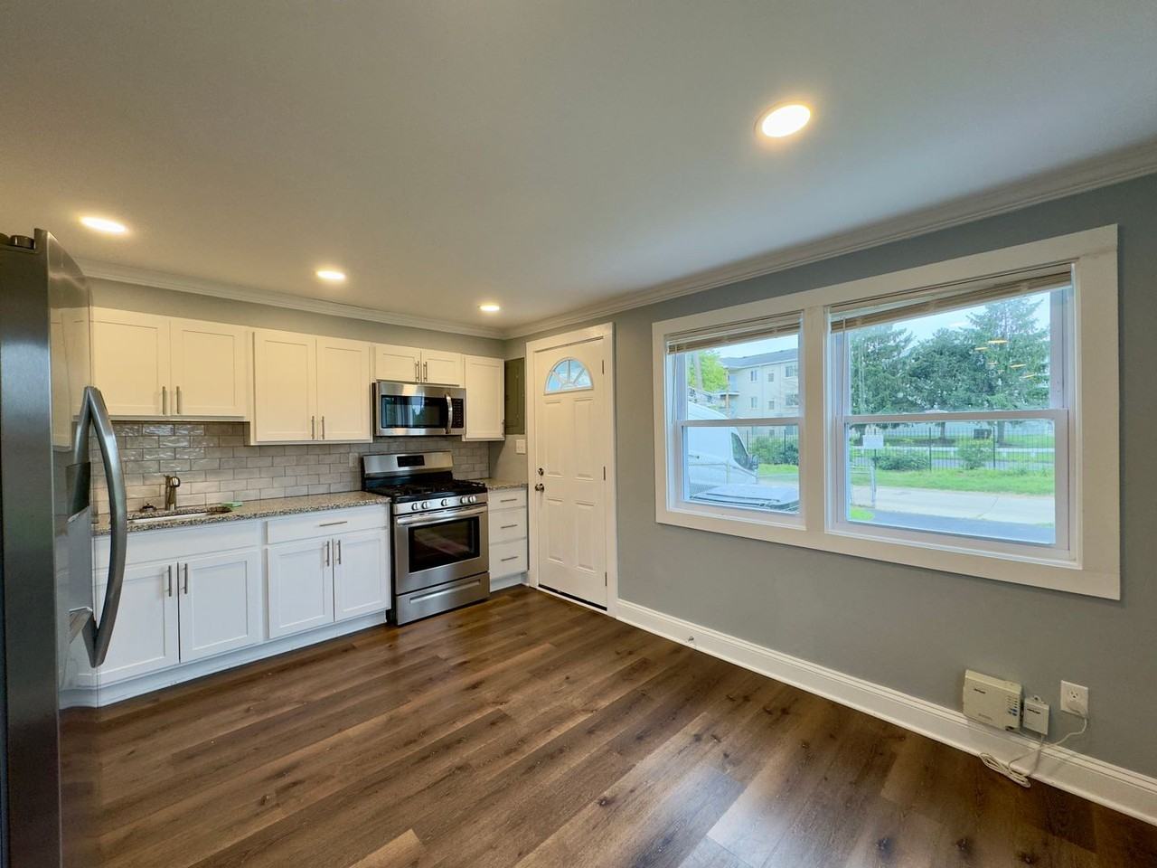 2113 Larkhall Rd - Photo 7 of 18