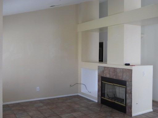 25550 Cascada Cir - Photo 3 of 17