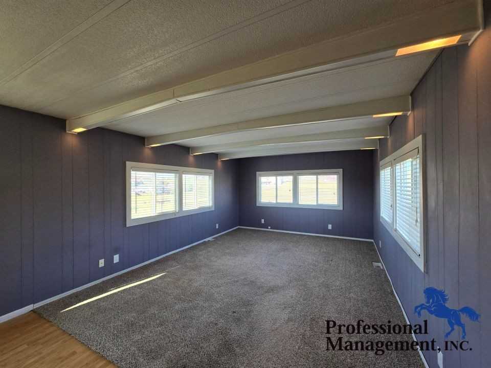 3530 Broken Yoke Dr - Photo 3 of 10