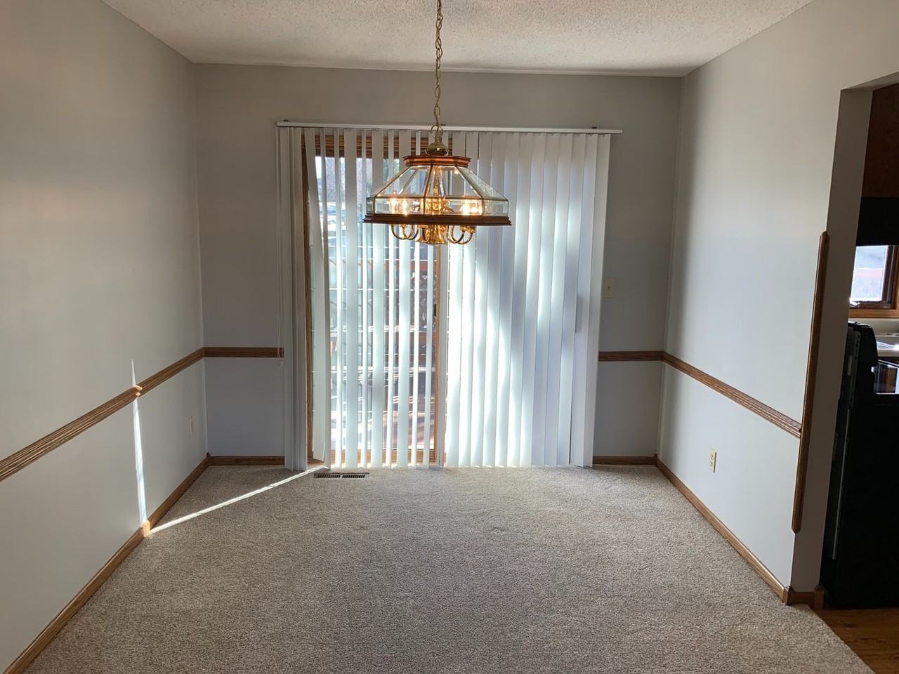 3602 Crown Ct - Photo 6 of 36