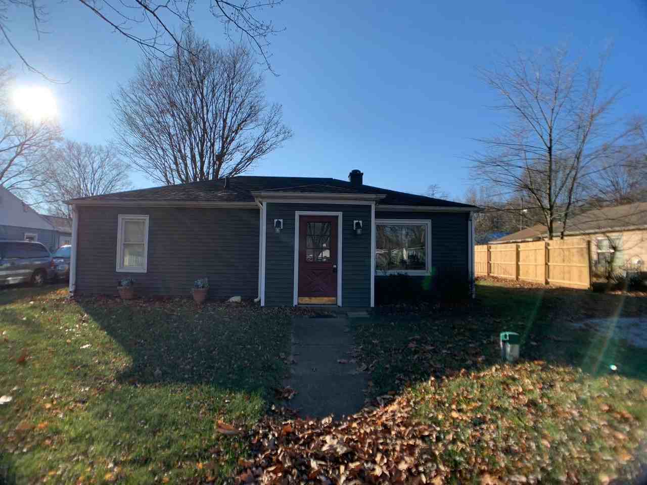 1826 Miller Dr - Photo 2 of 13