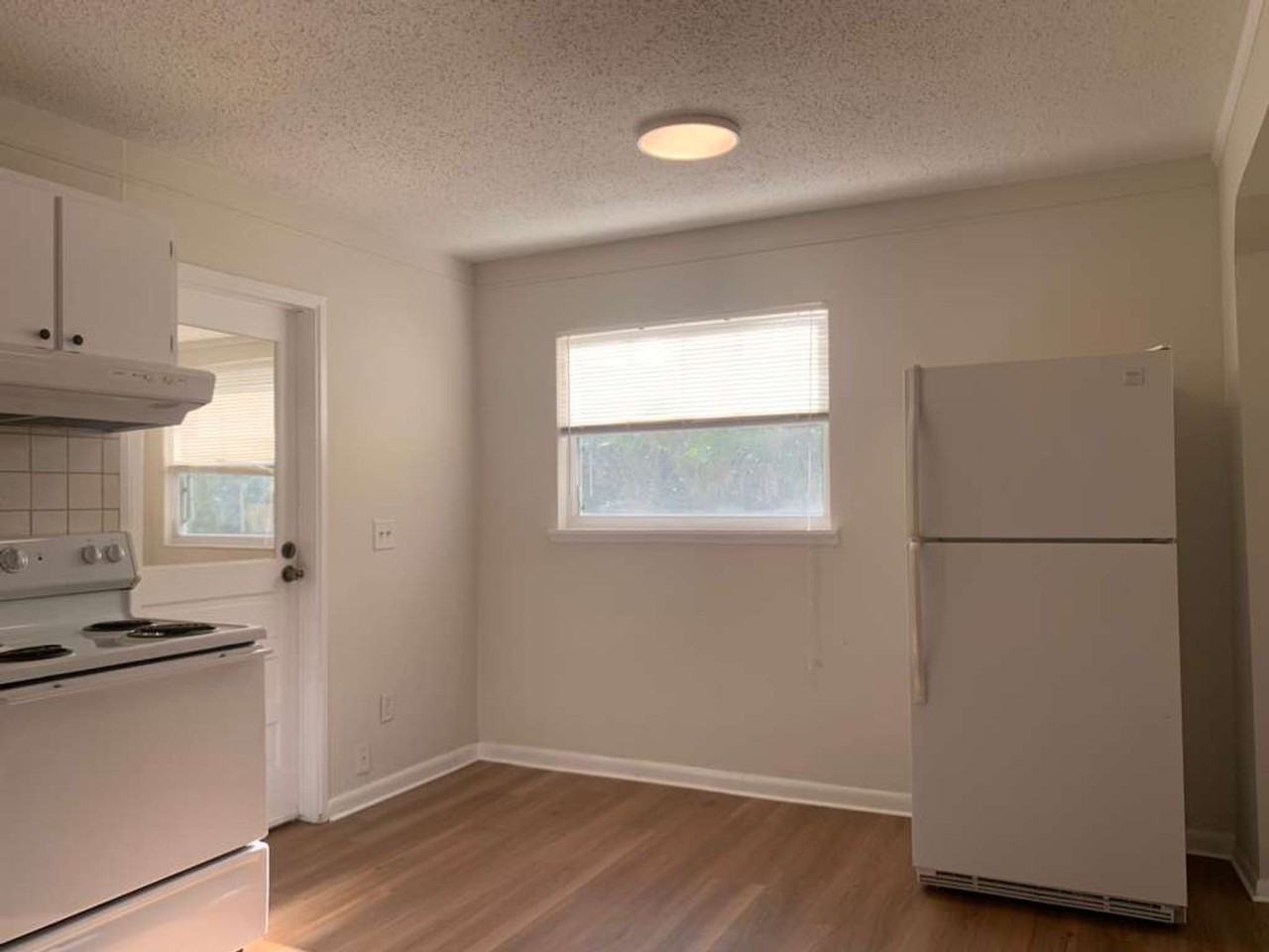 5721 17th Ave S - Photo 7 of 24