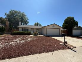 1013 Pinewood Dr - Photo 1 of 1