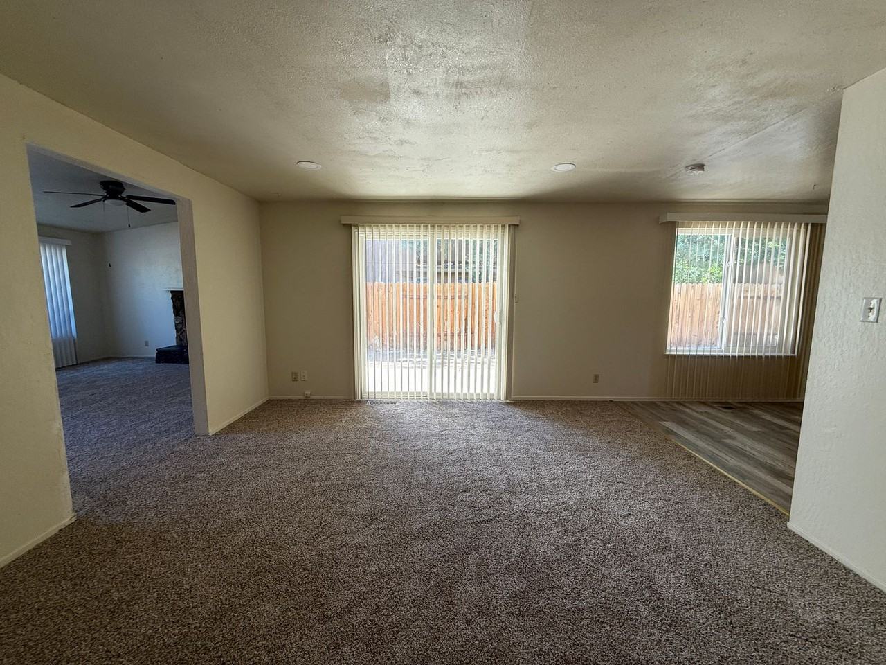 1013 Pinewood Dr - Photo 4 of 17