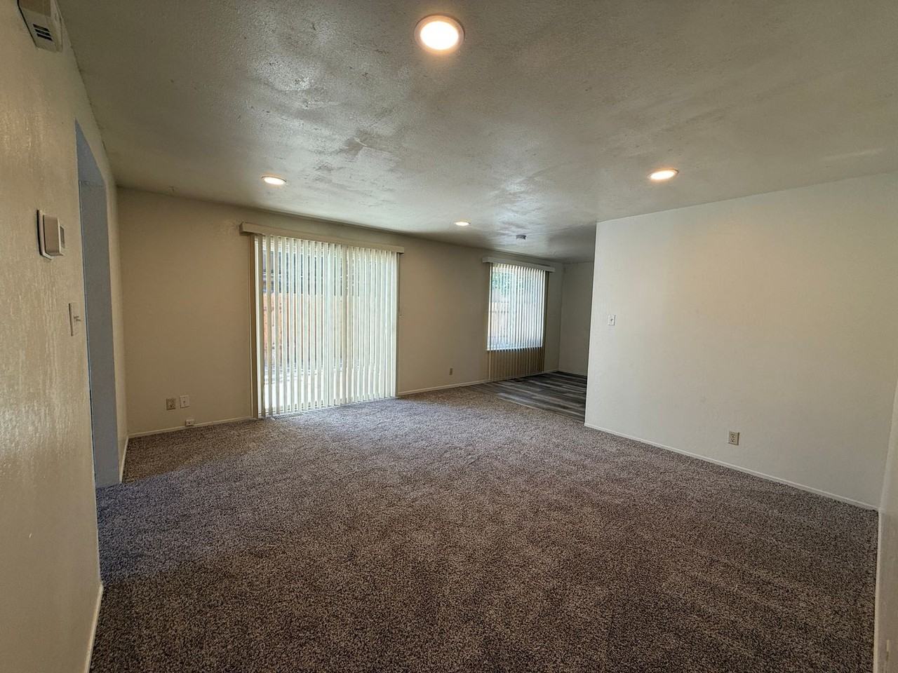 1013 Pinewood Dr - Photo 5 of 17