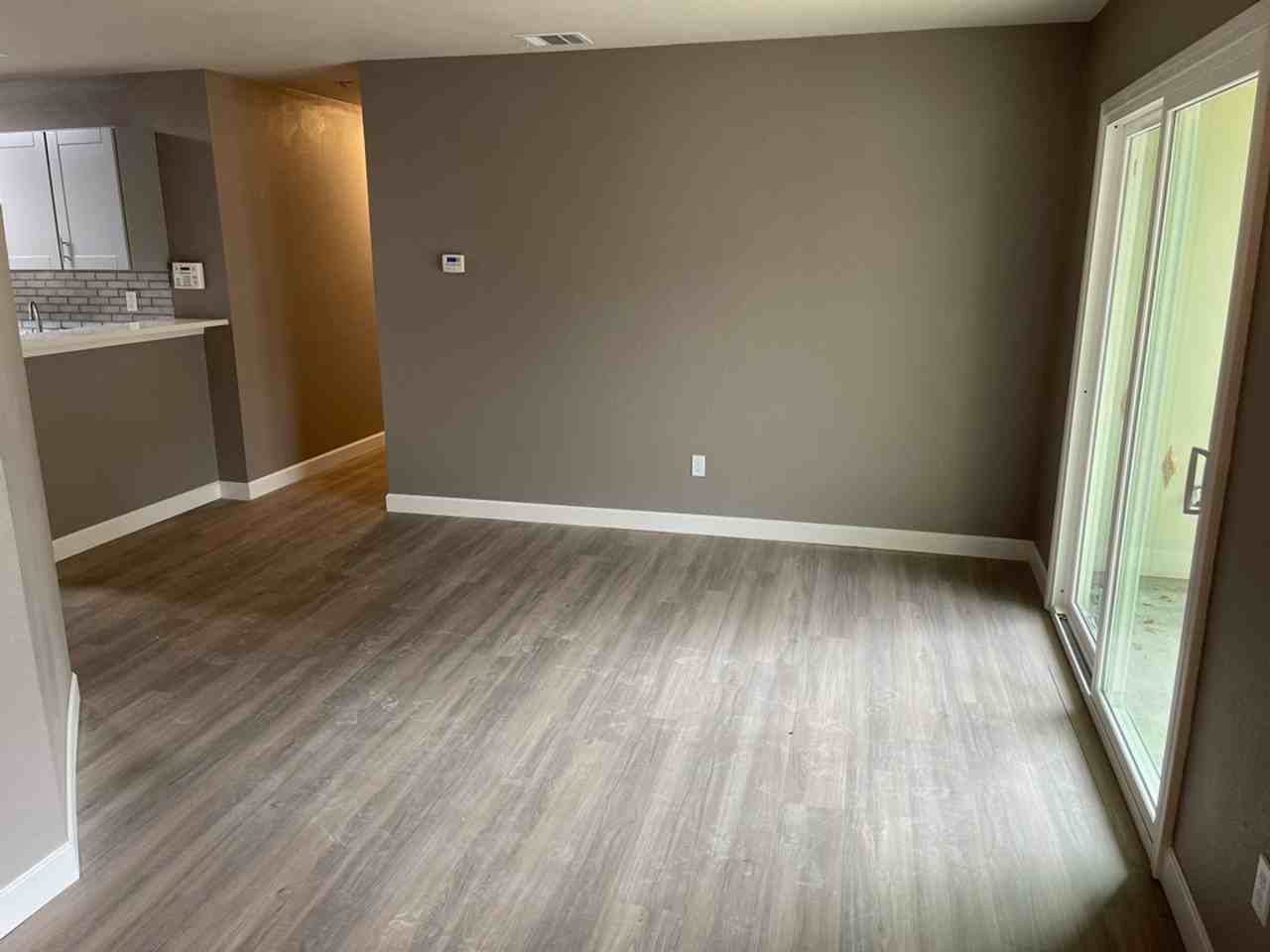 12327 Limerick Ave - Photo 4 of 14