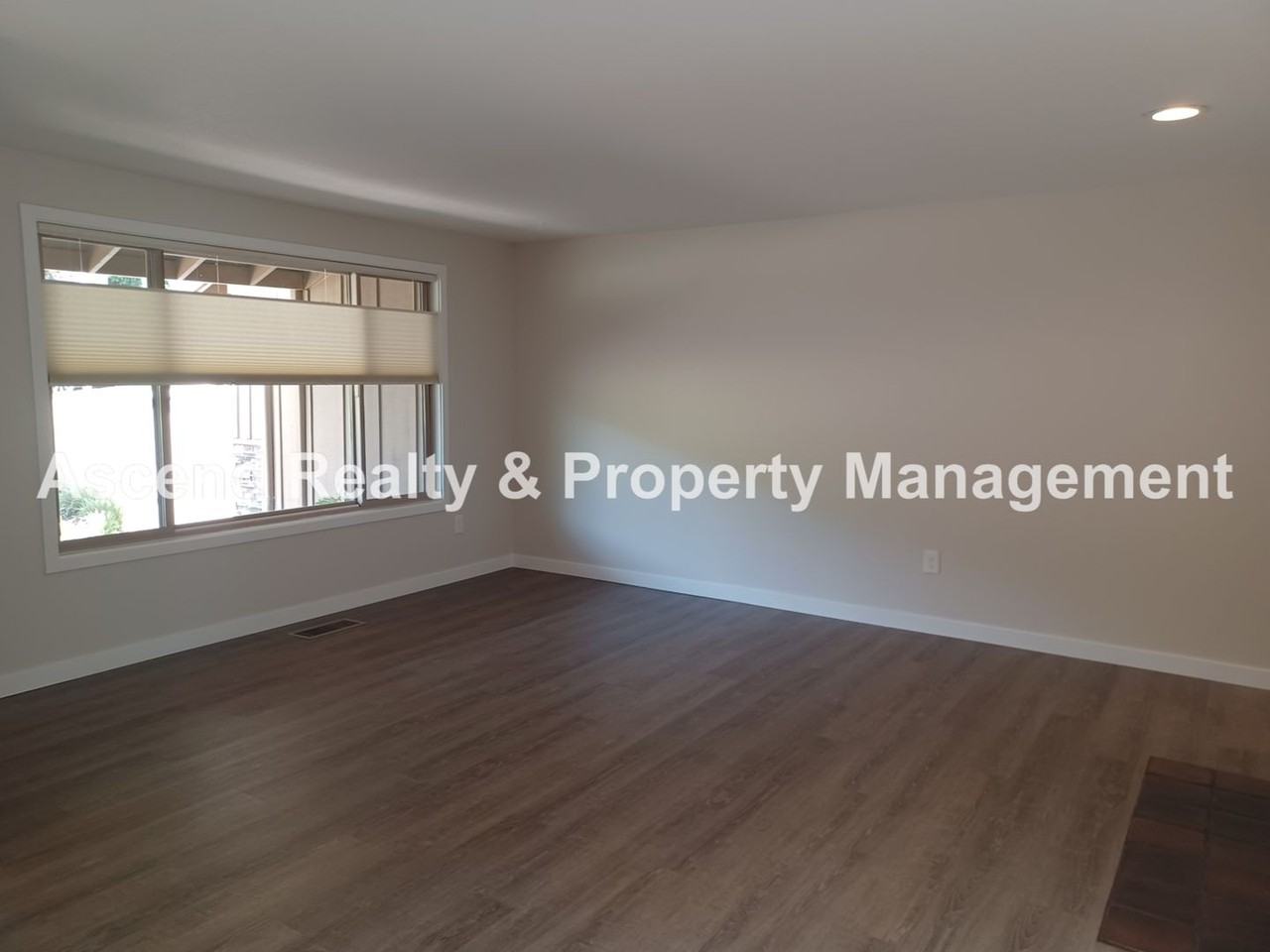 4286 Orchard Way - Photo 2 of 23