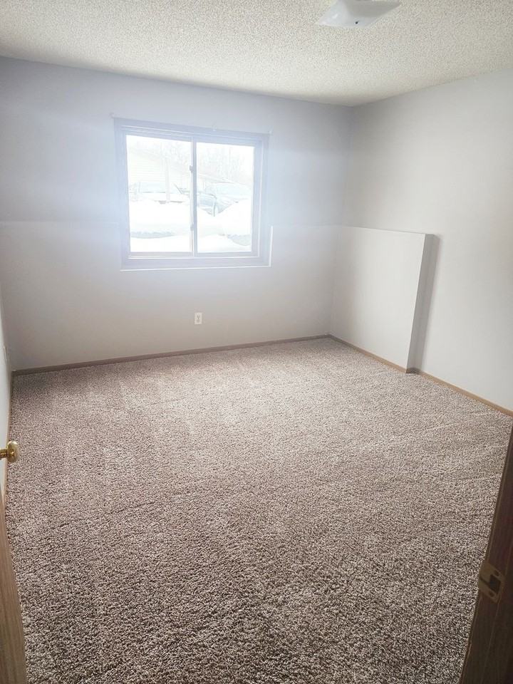 Walnut Creek Apartments - Photo 3 of 9