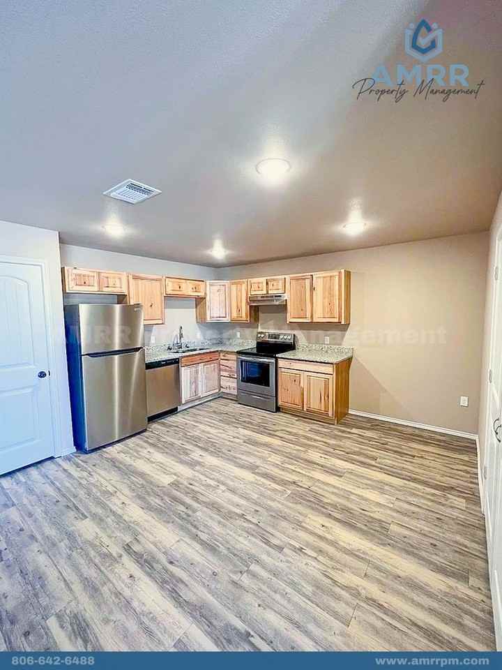 7401 5th St #1 - Photo 3 of 11