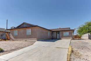 5022 Carmel Ave - Photo 1 of 1