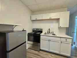 featured image of 1320 S Westnedge Ave