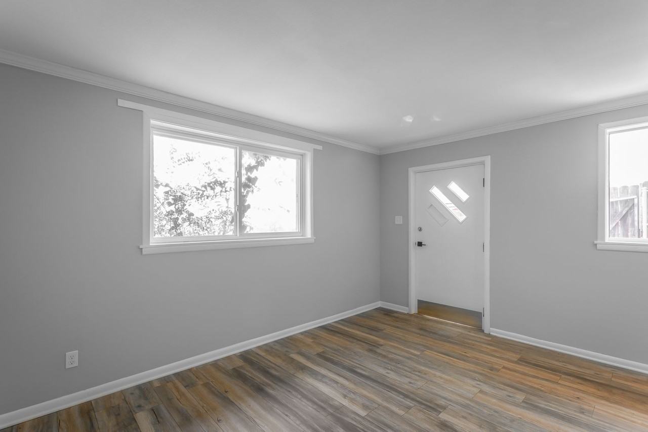 719 McGowan Ave - Photo 3 of 35