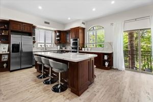 featured image of 5404 Bellingham Ave #2