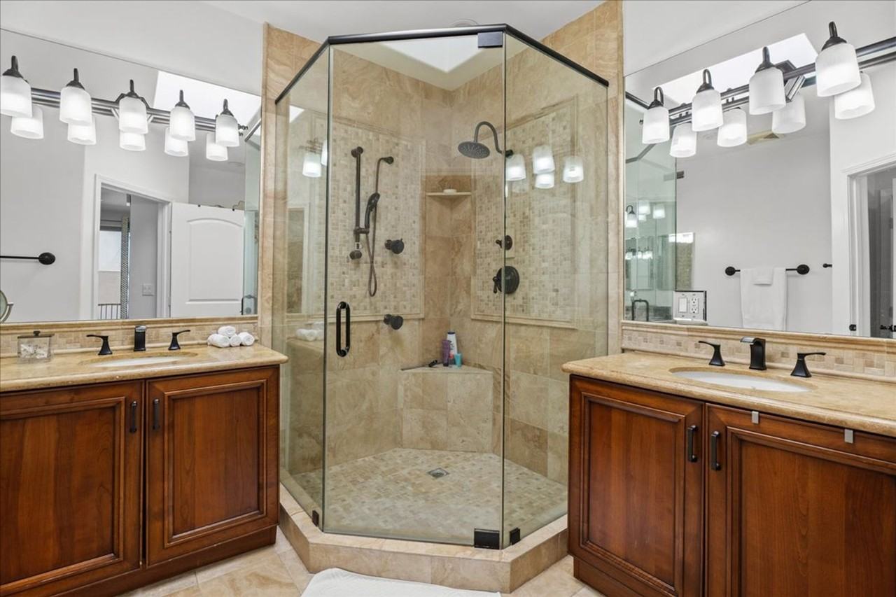 5404 Bellingham Ave #2 - Photo 7 of 17