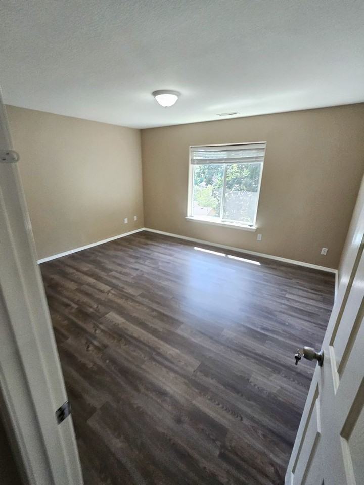 703 Sitka Deer Ct Nw - Photo 7 of 32