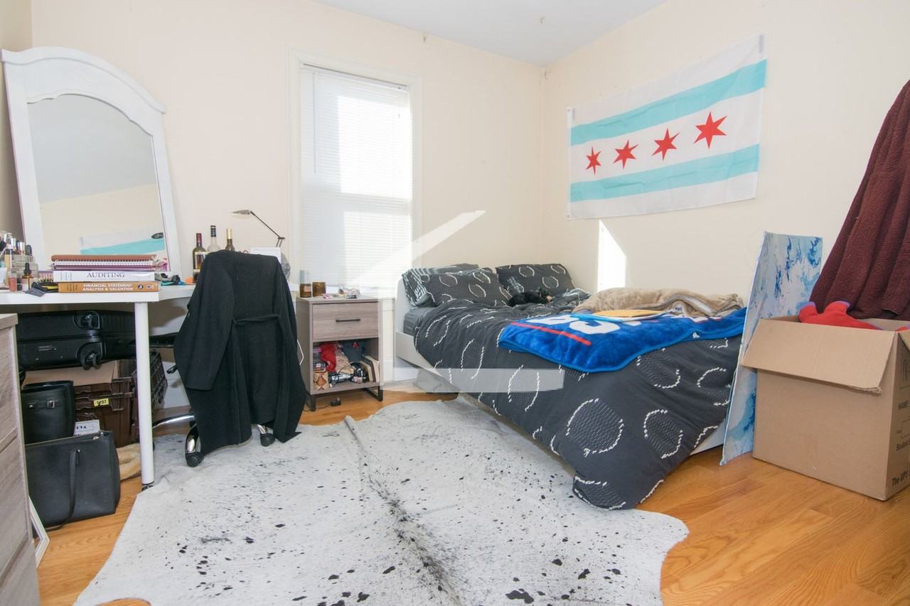 33 Pratt St - Photo 7 of 13