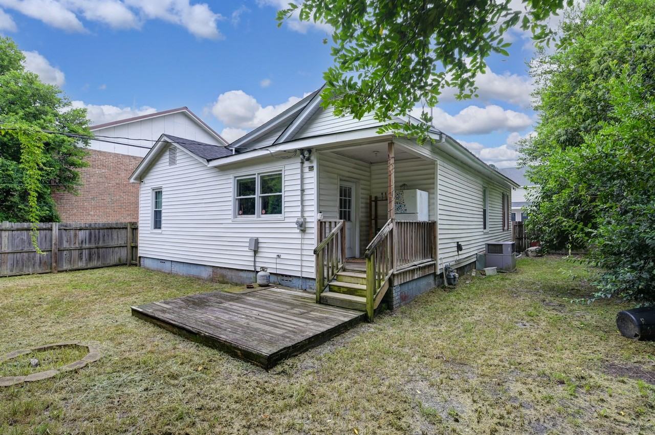 707 Maryland St - Photo 2 of 33