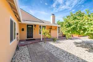 featured image of 2125 Walnut Grove Ave