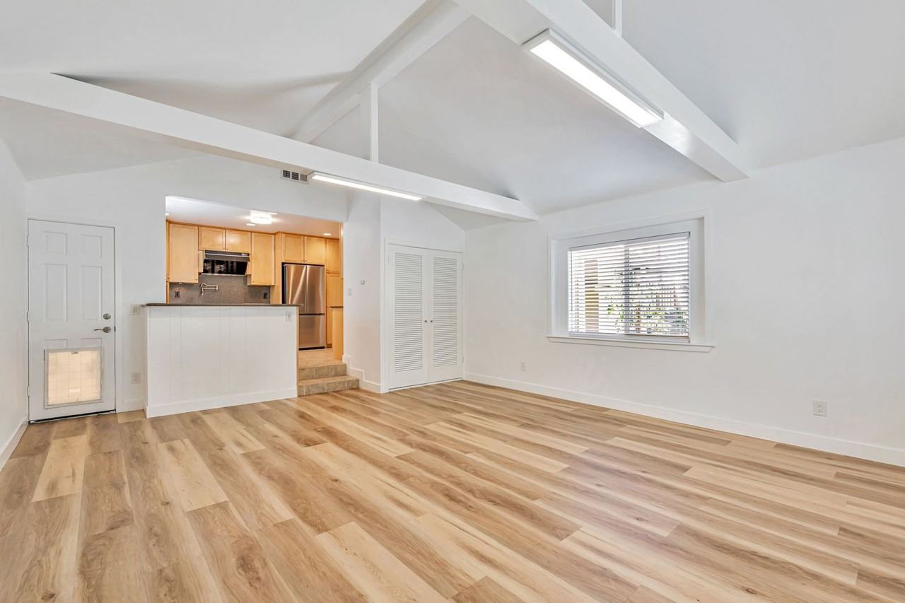 2125 Walnut Grove Ave - Photo 6 of 40