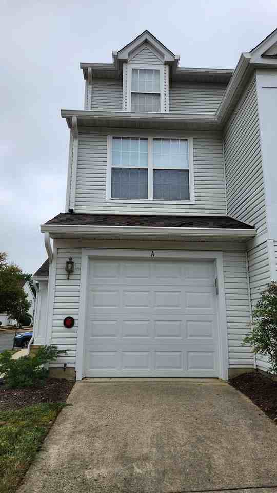 7702 Haynes Point Way #2007 - Photo 2 of 28