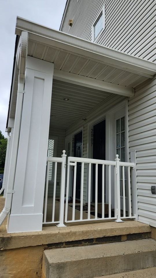 7702 Haynes Point Way #2007 - Photo 3 of 28