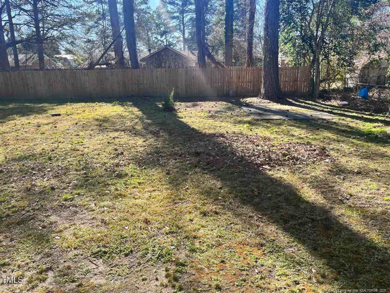 318 Mcpherson Ave - Photo 2 of 19