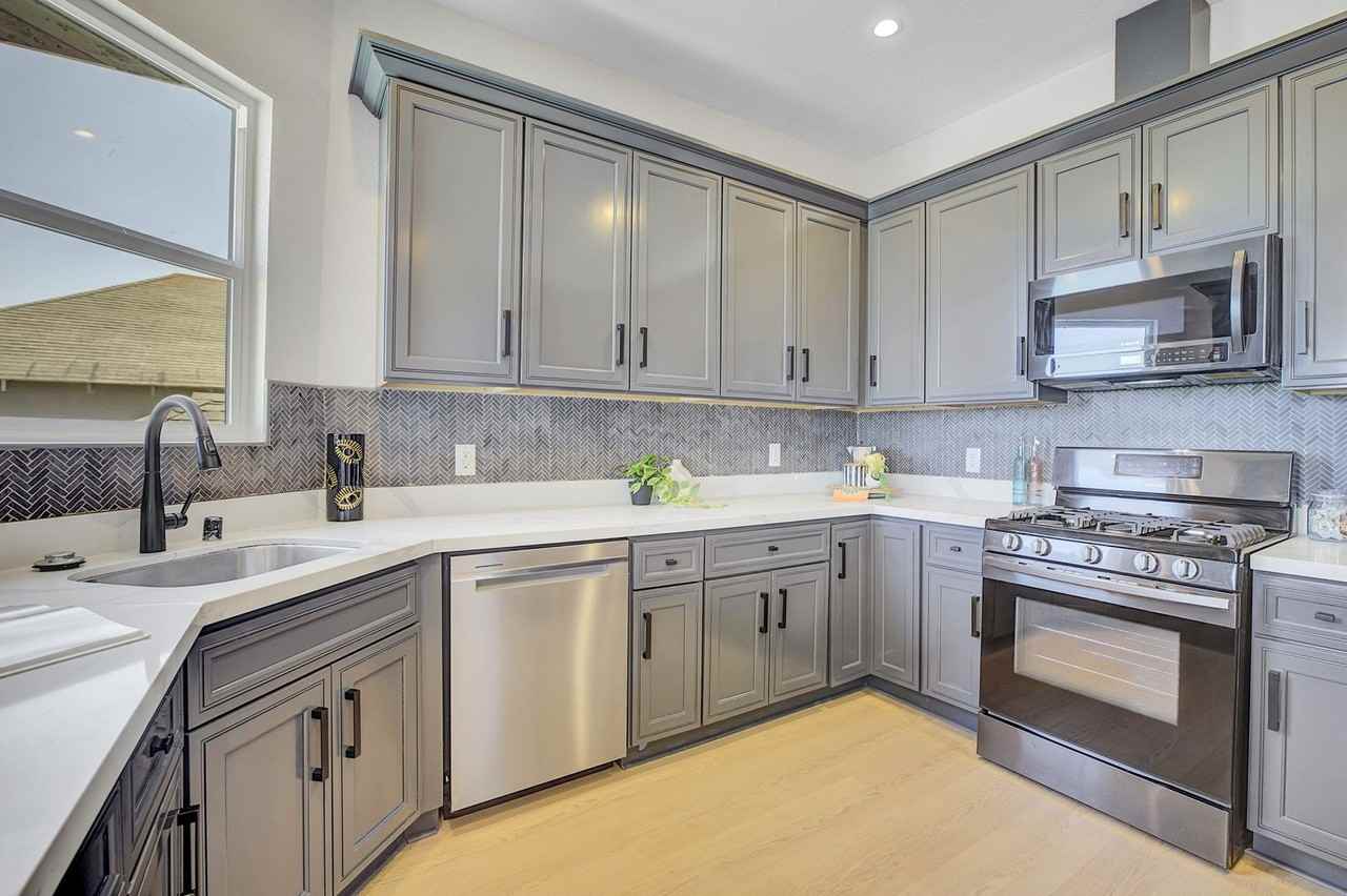 3107 Filbert St #3107 - Photo 7 of 22