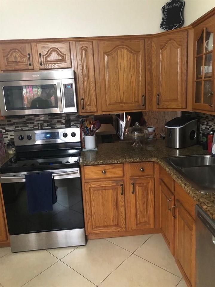 6981 Nw 29th Ln - Photo 3 of 17