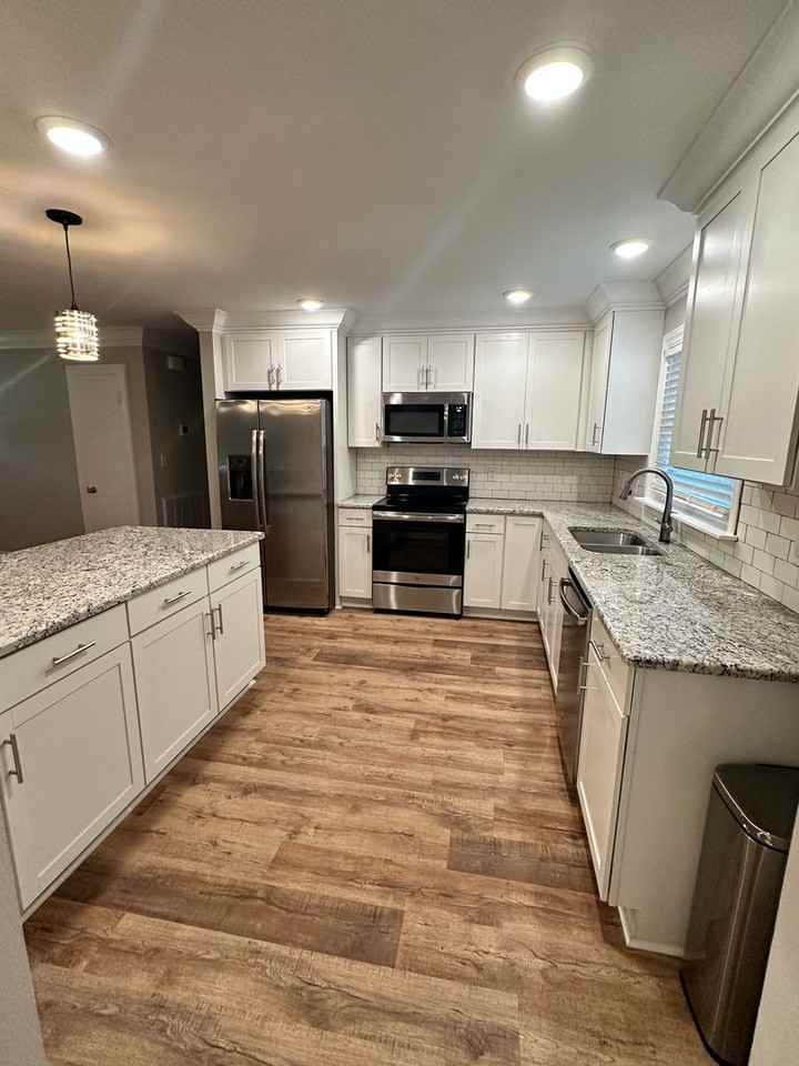 602 Decatur Dr - Photo 4 of 12