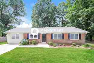 320 Logan Ct - Photo 1 of 1