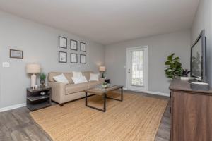 featured image of 1955 Union Pl