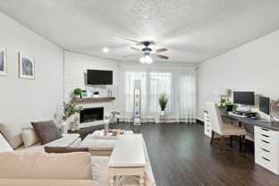 2277 S Kirkwood Rd #913 - Photo 1 of 1