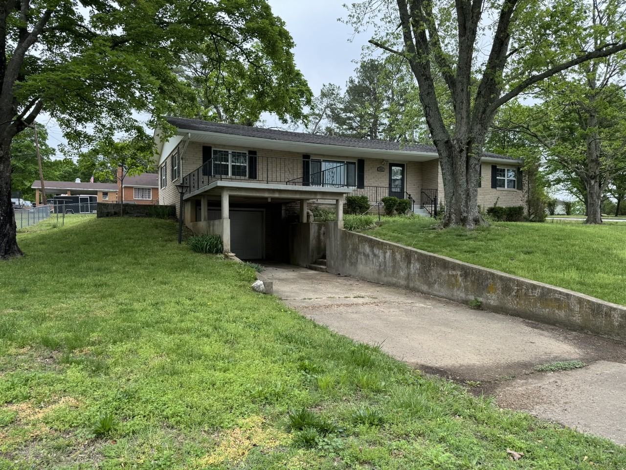 407 Morris St #NA - Photo 2 of 18